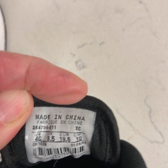 Air Jordan J Man Slip-On For Boys Black Elephant Print 364704-011 Size 4C - Picture 9 of 16